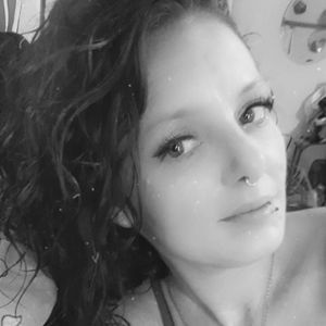 Meet your Posher, Carla